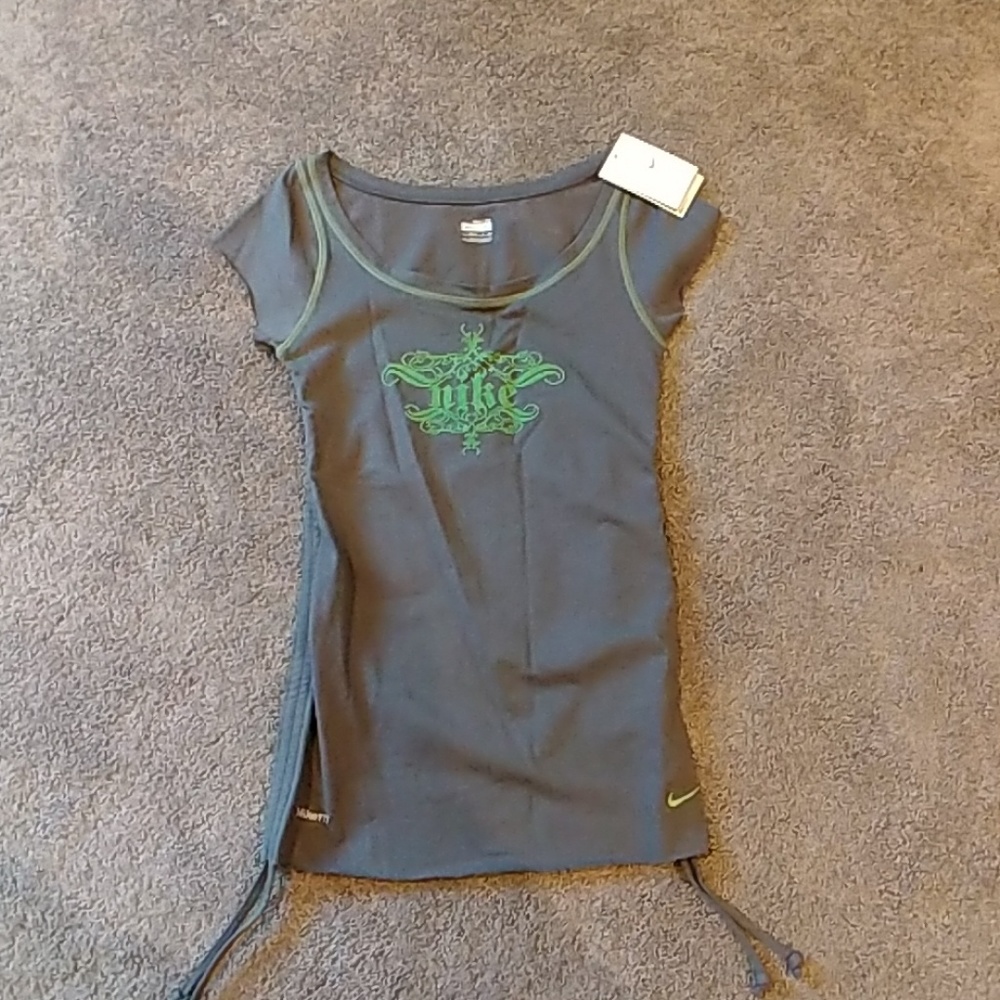 NWT Nike top